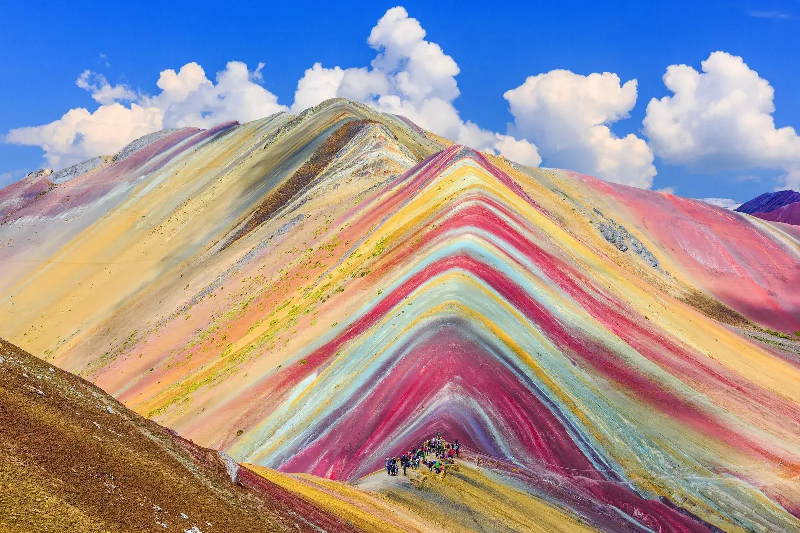 Montaña de colores